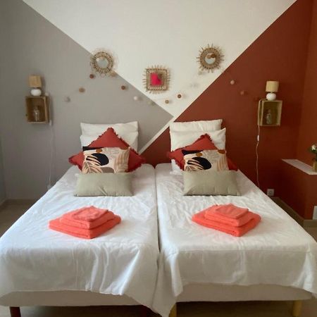 Reillanne Chambre D'Hotes Zephyr Libeccio Le Moulin De Predelles المظهر الخارجي الصورة